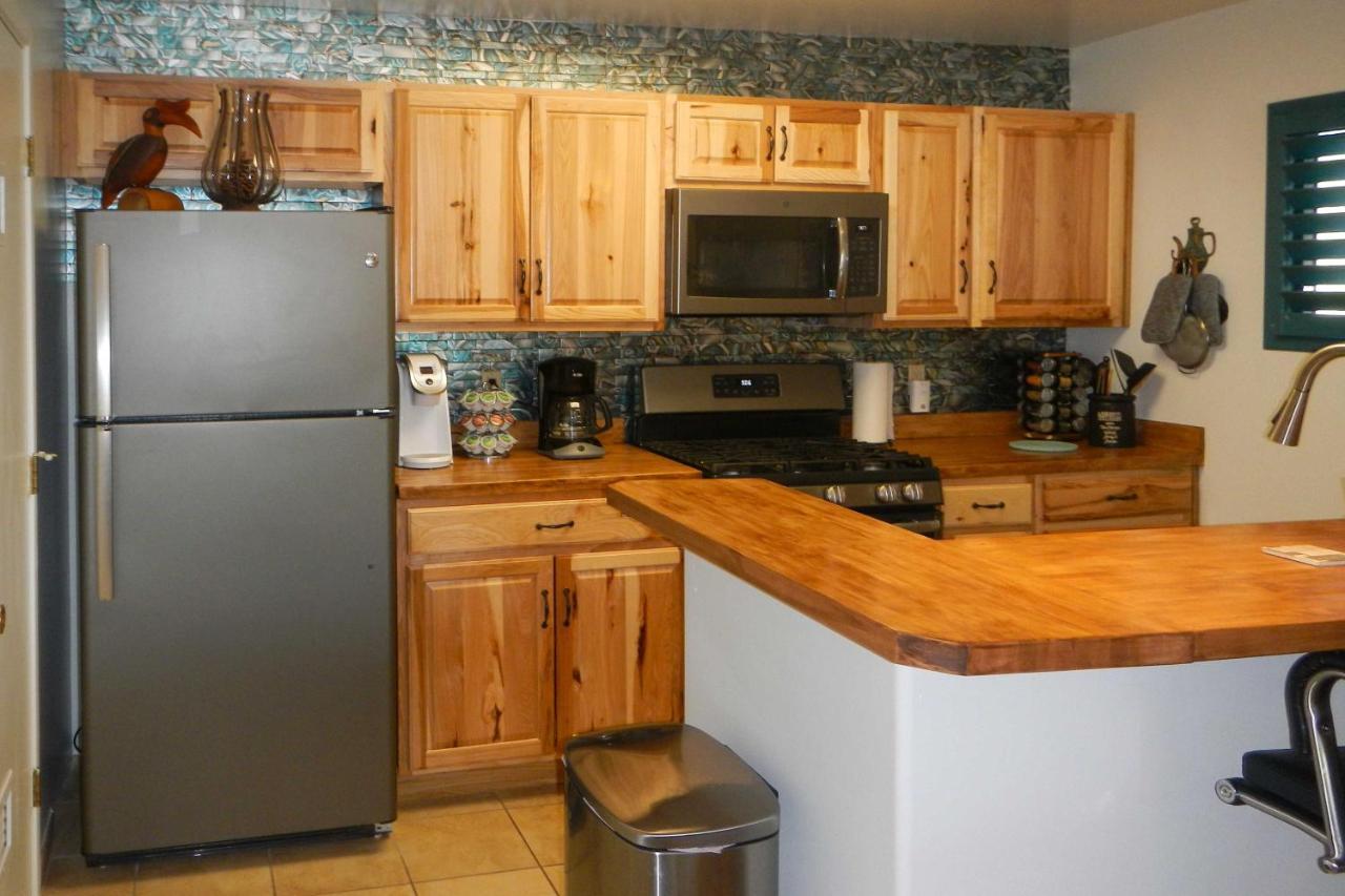With Bbq And Patio, 5 Mi To A Mountain! * Tucson